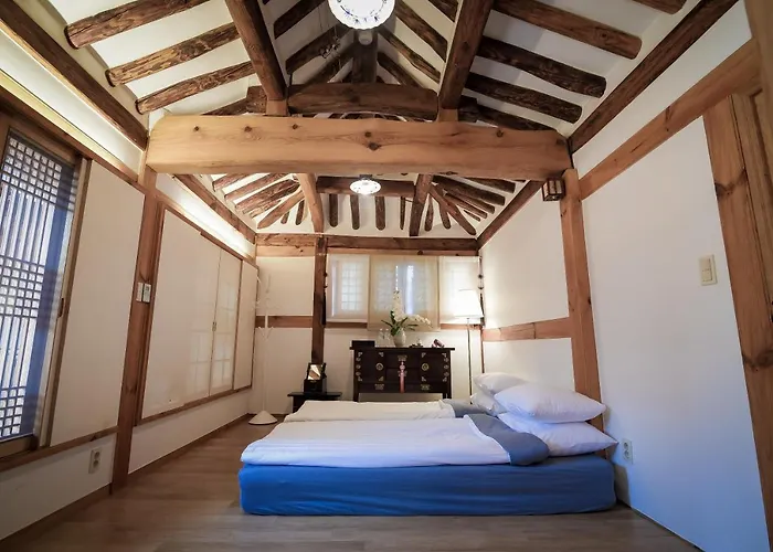 Cheong Yeon Jae Hanok