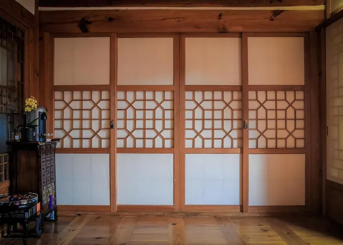 Cheong Yeon Jae Hanok 2* Séoul