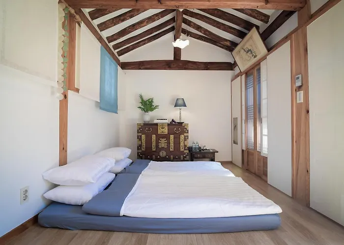 Cheong Yeon Jae Hanok Maison d'hôtes 2*