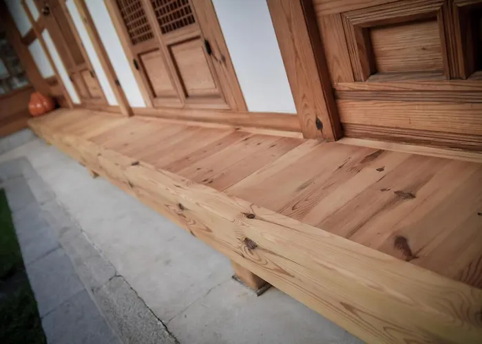 Cheong Yeon Jae Hanok